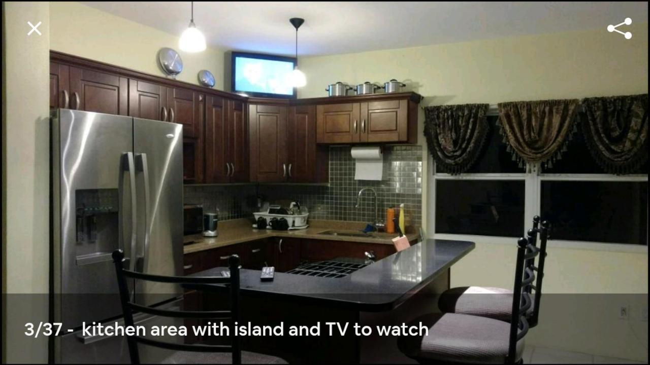 Zeus Estate Guesthouse St. John's Εξωτερικό φωτογραφία